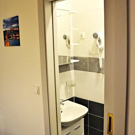 Antonínská Apartamento Praga